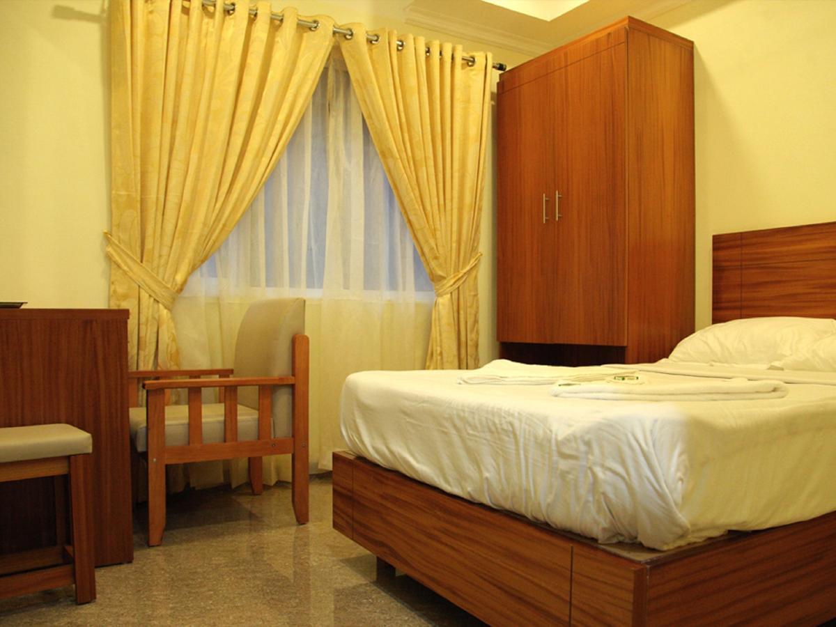 Vettoor Nanas Inn Ettumanoor Exteriér fotografie